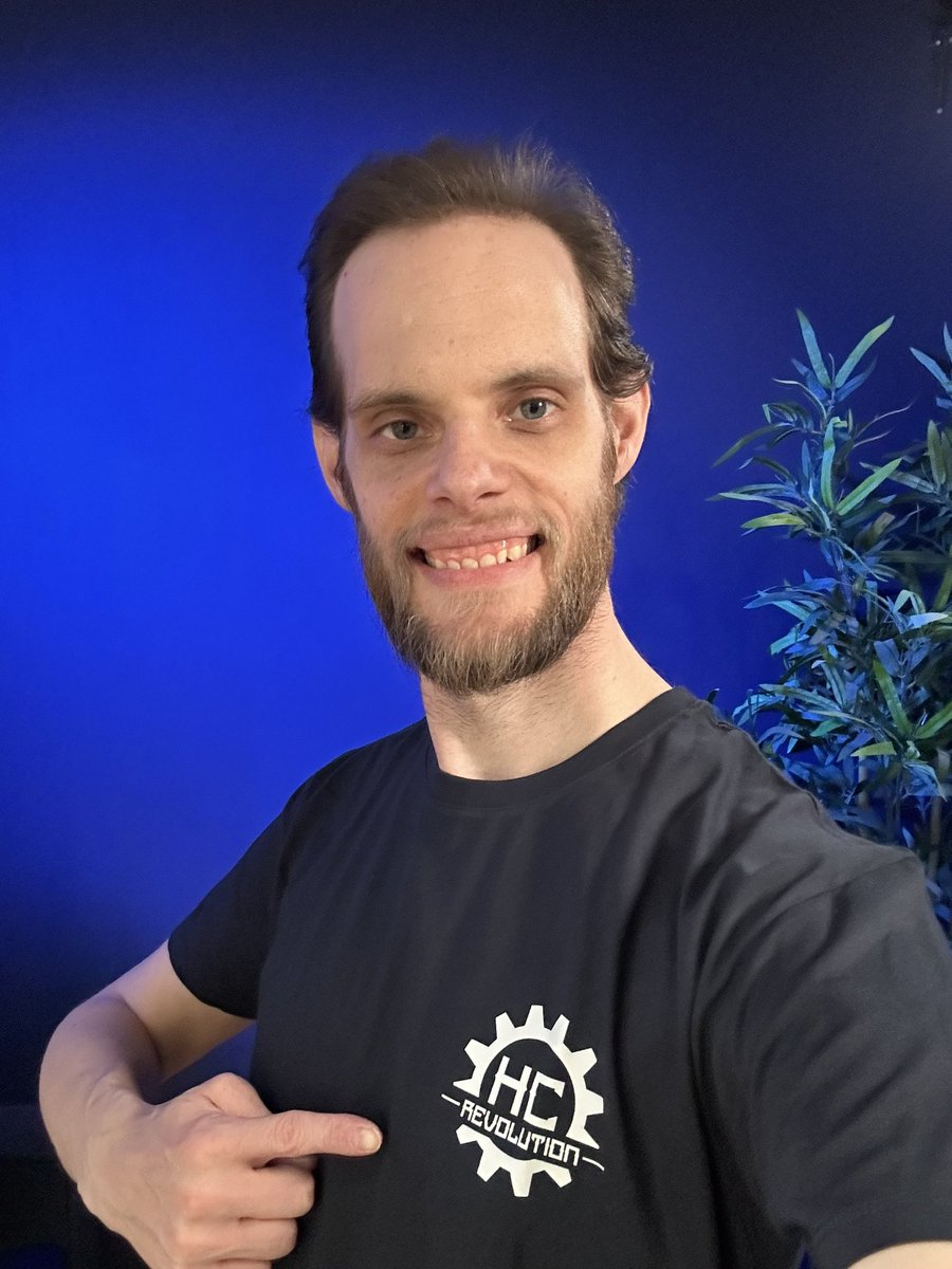 Matthew (@billsilverlight) on Twitter photo Je ne suis pas dispo ce soir pour la soirée de lancement de #Holycube mais j’ai hâte de m’y mettre en stream dès lundi !
Profitez bien de la soirée avec les autres membres du serveur :) Je ne suis pas dispo ce soir pour la soirée de lancement de #Holycube mais j’ai hâte de m’y mettre en stream dès lundi !
Profitez bien de la soirée avec les autres membres du serveur :)