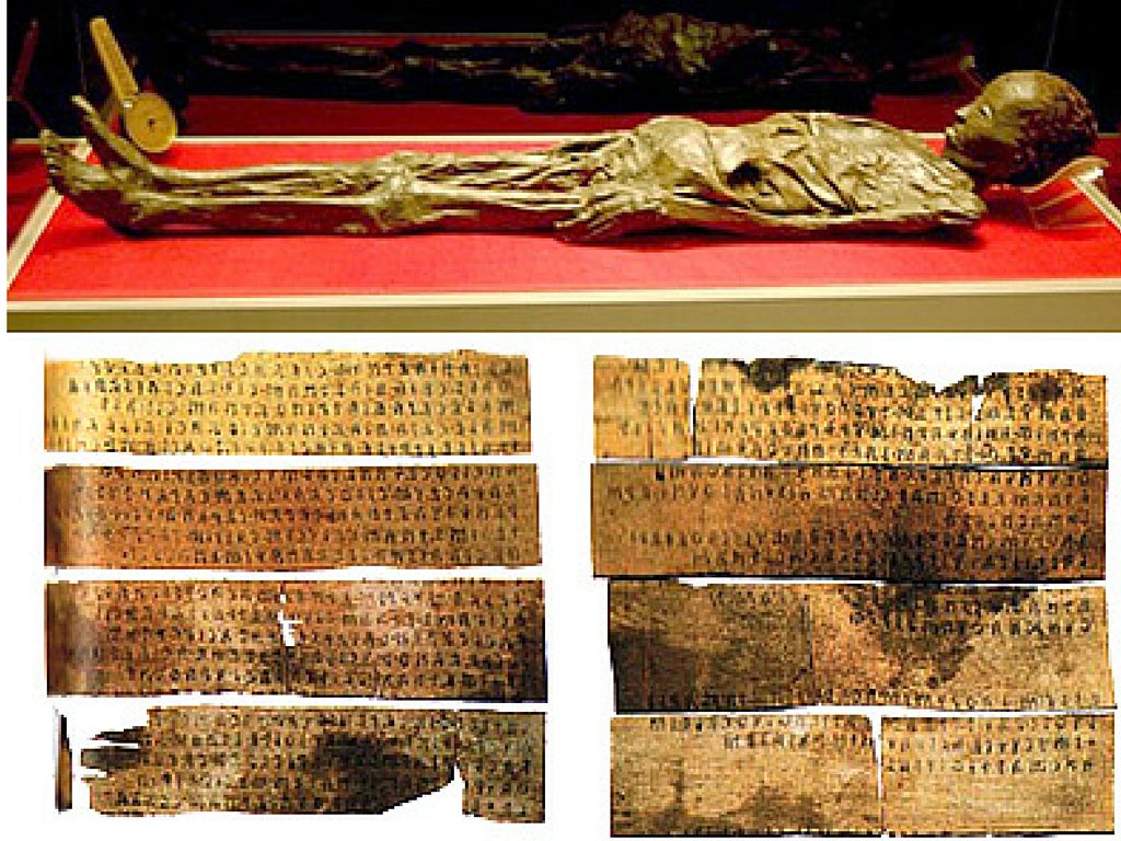 OddMediaOM's tweet photo. The Liber Linteus (Ancient Egypt): The world’s longest Etruscan text was discovered wrapped around an Egyptian mummy as linen bandages! Its meaning remains elusive, but scholars believe it contains religious rituals or hymns. Fascinating and eerie! #LiberLinteus #LostLanguages https://t.co/fnxIixd1A2