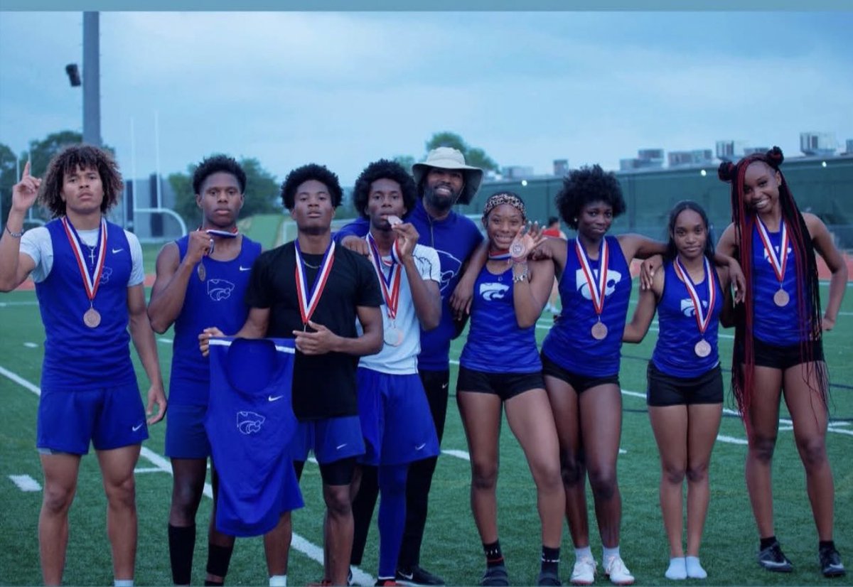 Proud Relay Coach. 
District Meet ✅ 
Headed to Area 4x100 Relay 
Texas 6A Cy Creek High 
#speed #ahhcc