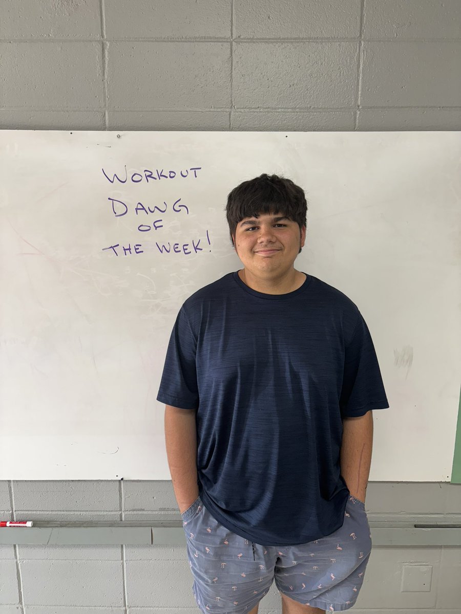 HHSBulldogsFB's tweet photo. Mauricio Regalado is the workout DAWG of the week! #TogetherWeAttack #TheVille #GRIND https://t.co/Y5Qc6ijGLy