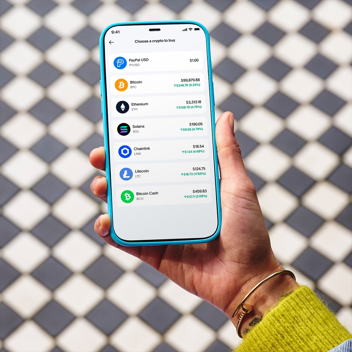 Exciting news! <a href="/PayPal/">PayPal</a> is expanding our U.S. cryptocurrency service by adding Chainlink (LINK) and Solana (SOL).

🔵 Chainlink (LINK) enables advanced smart contracts by connecting real-world data to the blockchain.

🔵 Solana (SOL) is known for its fast transaction speeds,