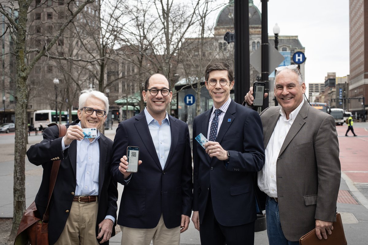 Rode <a href="/RIPTA_RI/">RIPTA</a> today with <a href="/DavidASalvatore/">David Salvatore</a> from the Providence Foundation to highlight why strong public transit matters for our economy, environment, housing and public health. Investing in transit means investing in Rhode Island's future.