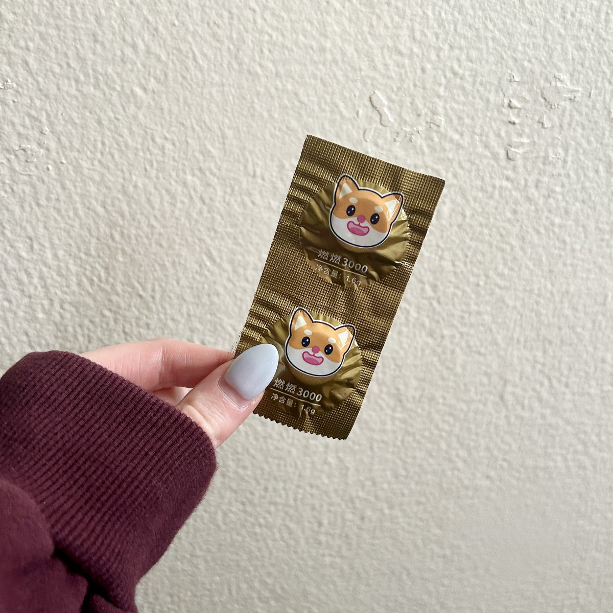 mandukcals's tweet photo. my diet pills have the cutest dog ever on them it makes me so happy when i take them https://t.co/HJTGAkzv1w