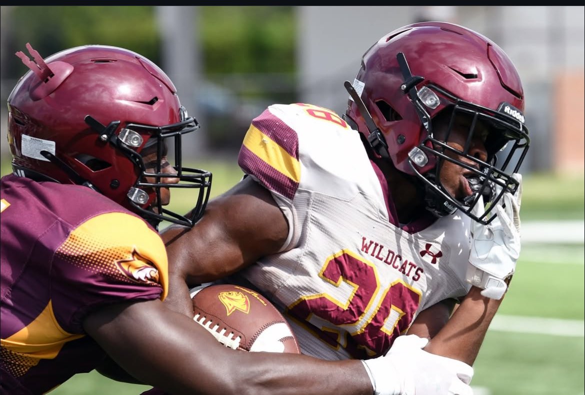 Keenancats3's tweet image. Spring ball🏈‼️#prcc #AGTG