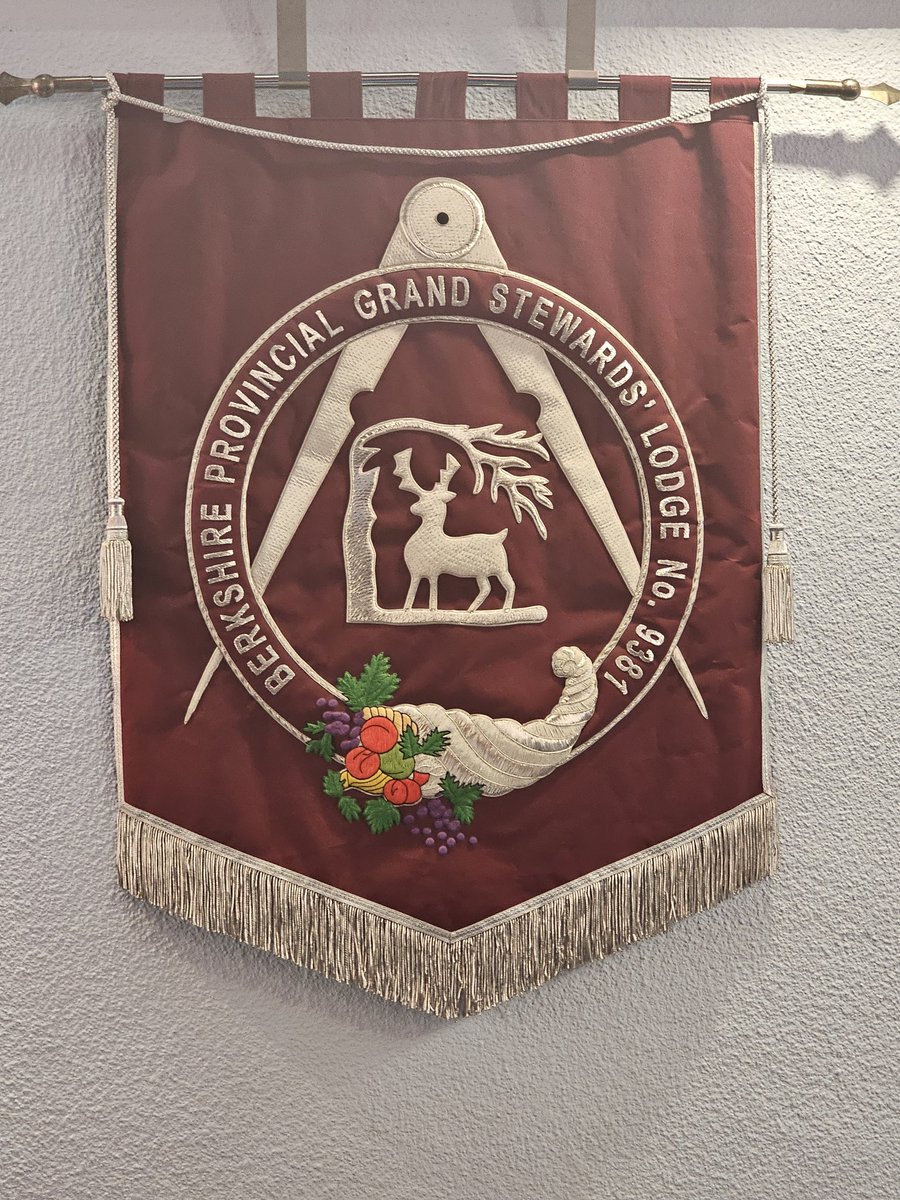 Stewards Lodge looked amazing tonight.
#masoninred #berkshirefreemasons