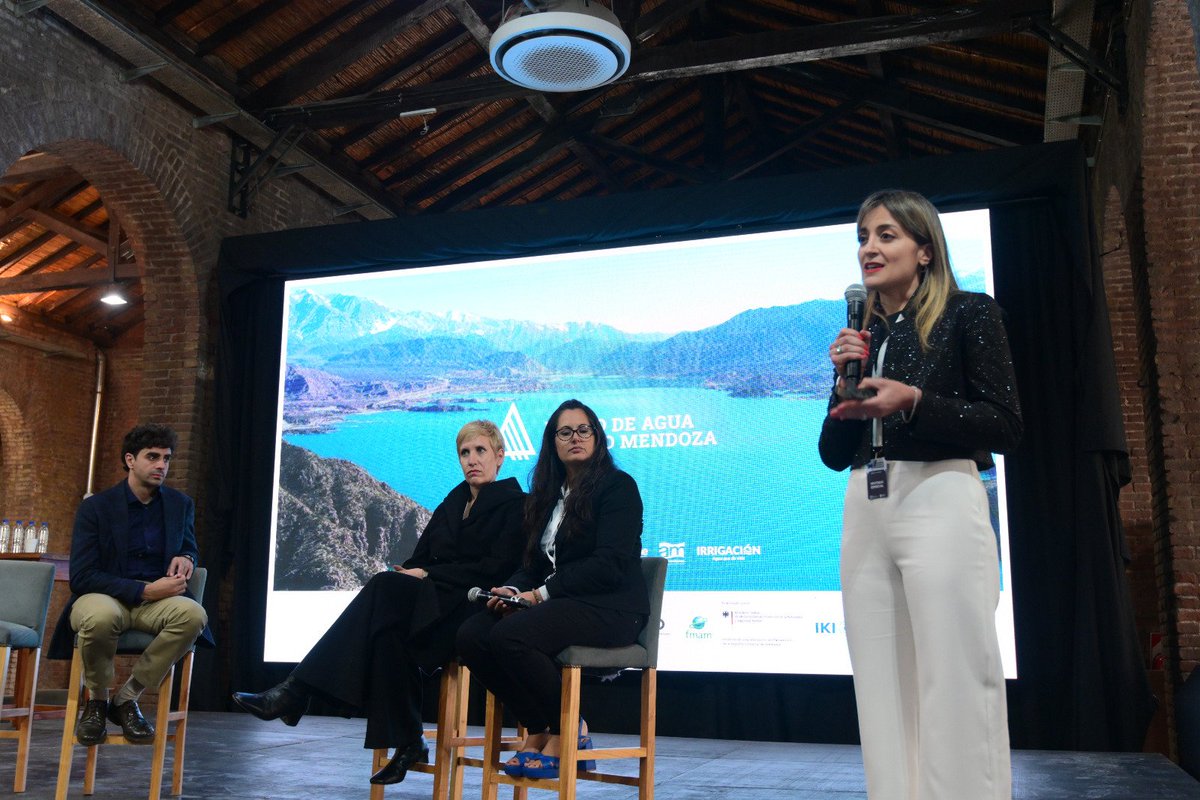 La Asamblea Nacional de Intendentes de la <a href="/ramcc_ar/">RAMCC</a> se realiza en Mendoza, con Godoy Cruz como ciudad anfitriona.

Junto @diegocostarelli_ escuchamos a ministros y representantes del <a href="/MendozaGobierno/">Mendoza Gobierno</a> que compartieron los avances y acciones en materia ambiental, social y económica