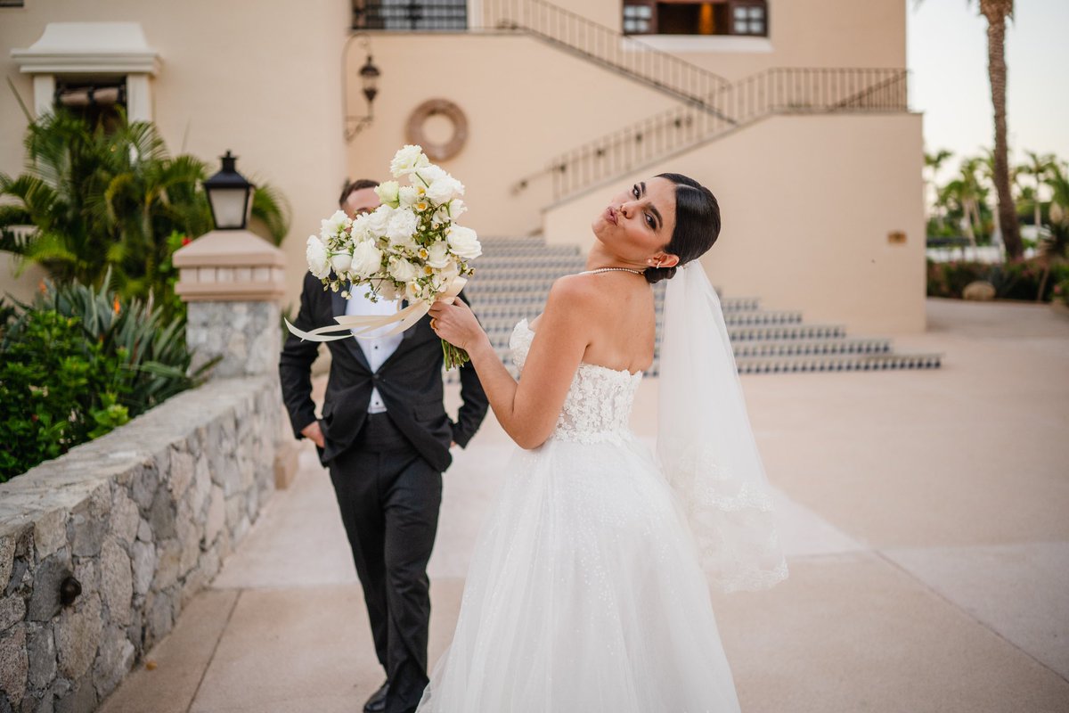 krystalproductions (@kploscabos) on Twitter photo I love you to the moon and back!
•
•📸 krystalproductionscabo
•🌎 krystalvideo.com
•📩 info@krystalvideo.com
•
<a href="/ZoetryResortsMX/">Zoëtry Resorts</a>
#cabowedding
#loscabosweddingphotographer
#loscabosweddingvideographer I love you to the moon and back!
•
•📸 krystalproductionscabo
•🌎 krystalvideo.com
•📩 info@krystalvideo.com
•
<a href="/ZoetryResortsMX/">Zoëtry Resorts</a>
#cabowedding
#loscabosweddingphotographer
#loscabosweddingvideographer