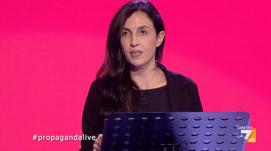 Vincenzo Pastore (@vincepastore) on Twitter photo Prendete il monologo di <a href="/mannocchia/">francesca mannocchi</a> e leggetelo a scuola, in casa, per strada, appendetelo ai muri e imparatelo a memoria.
#propagandalive Prendete il monologo di <a href="/mannocchia/">francesca mannocchi</a> e leggetelo a scuola, in casa, per strada, appendetelo ai muri e imparatelo a memoria.
#propagandalive
