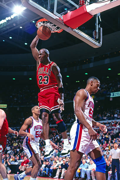 strifeomg's tweet photo. While it is true that LeBron did pass Michael Jordan for the most 30-point games in NBA History, what they failed to mention was that it took LBJ an EXTRA 470 games to do so: 👀

LeBron - 563 - 1,523 games
Jordan - 562 - 1,053 games

It’s all about efficiency, NOT longevity. 🐐 https://t.co/e3EkwzRV9t