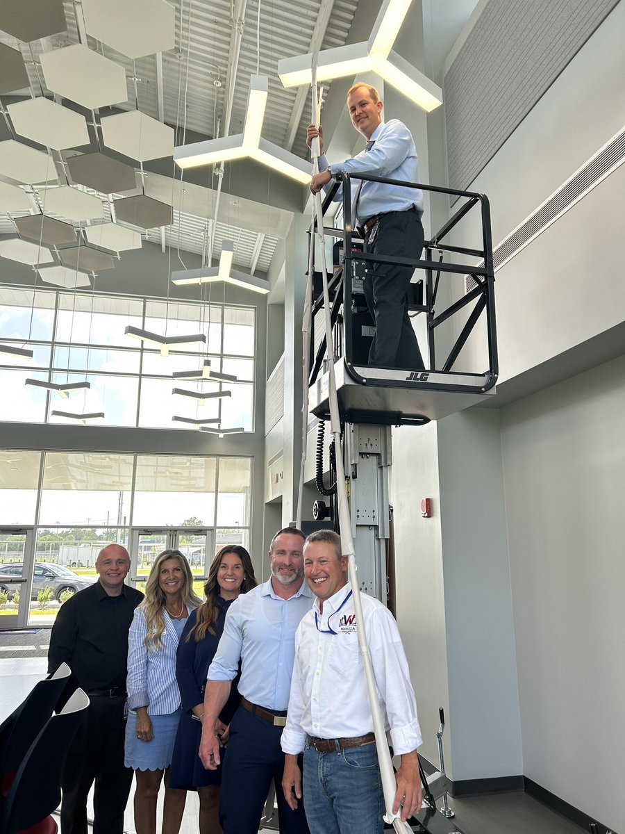 The Wakulla County School District governance team goes the extra mile during their Master Board training! 🚀
Their commitment to leadership and student success is inspiring! 👏📚⭐