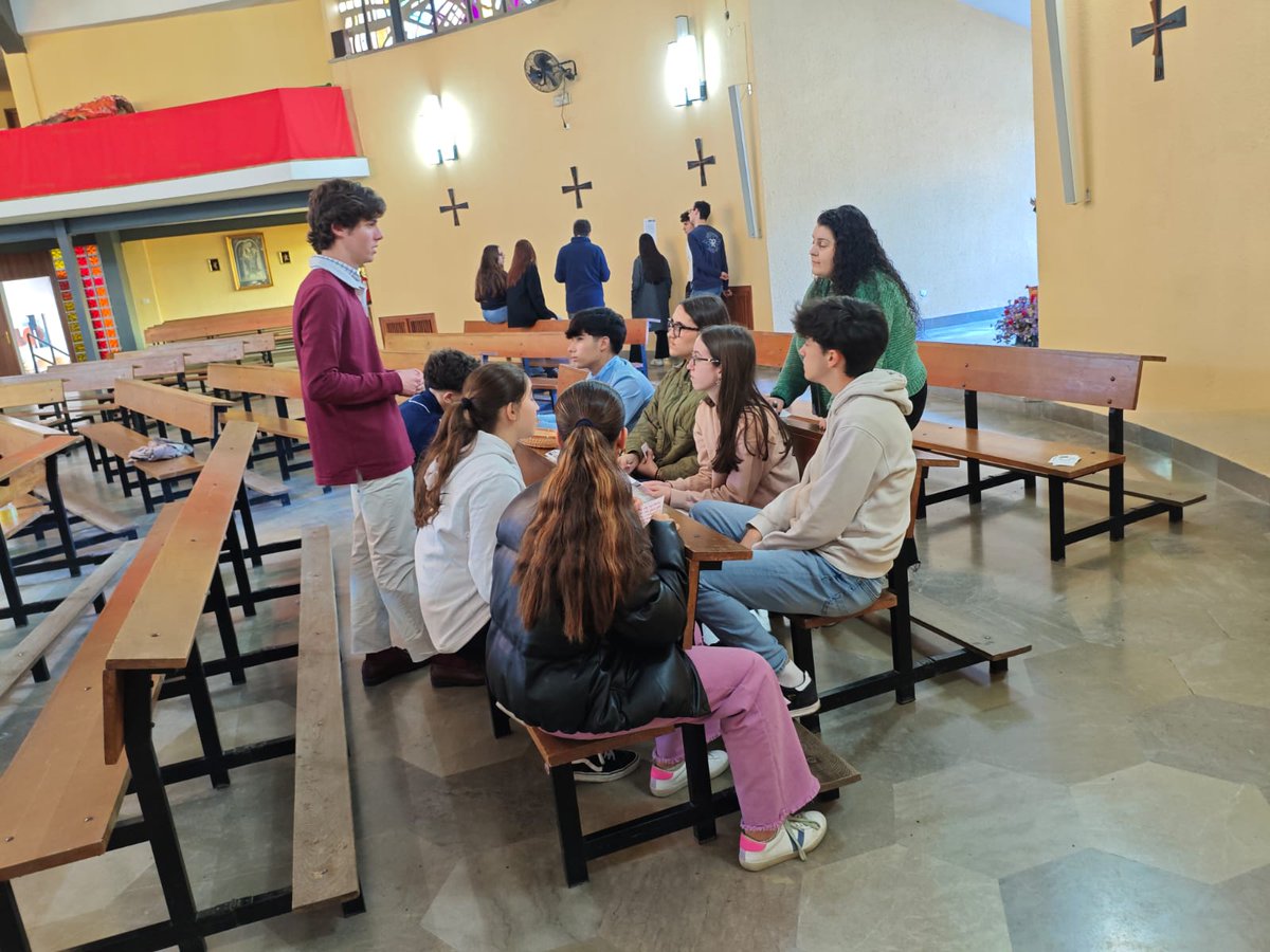 MaristasHuelva's tweet photo. Oración de Cuaresma de MARHA @GVXHuelva @GVXMediterranea #SomoslasmanosdeDios #TraslospasosdeJesús #DandoVida #BuenaJente https://t.co/Tpyq2Zf2YS