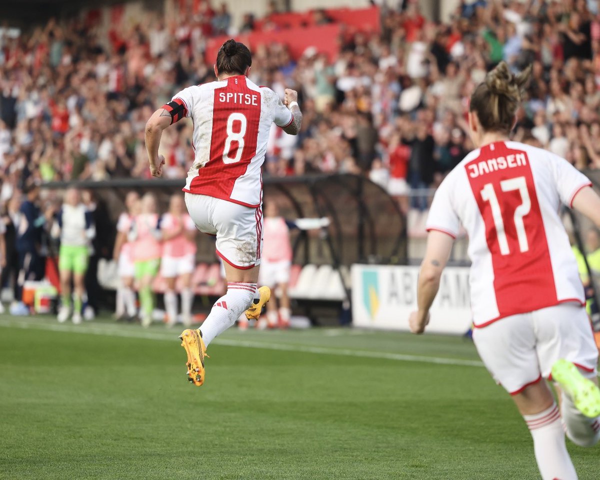 Ajax Vrouwen tweet media