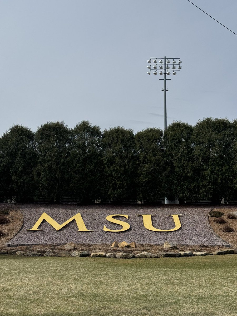 Visiting #MSU today! Really nice campus. I bet it is even more gorgeous in the fall. #MinnesotaStateUniversity