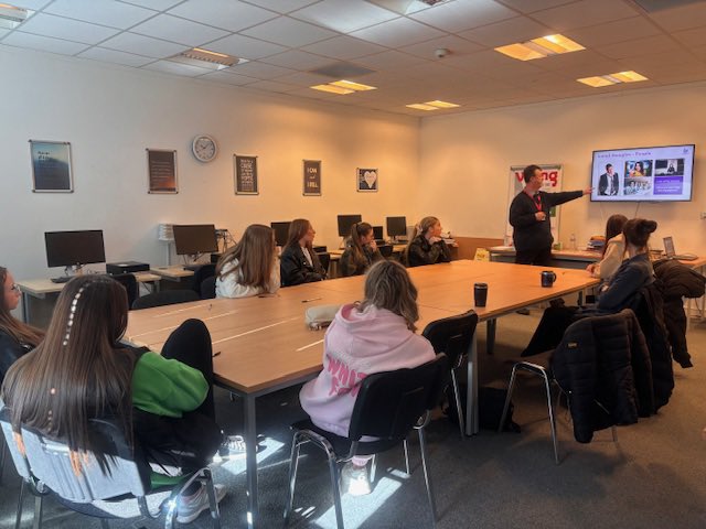 NLC Pathways Programme (@pathwaysnlc) on Twitter photo No matter what career you choose, Customer service is always important and that’s what our youth learned this week through the World Host course they attended through <a href="/routestowork/">Routes to Work</a>. Amazing effort as always 🙌🙌🤩🤩 No matter what career you choose, Customer service is always important and that’s what our youth learned this week through the World Host course they attended through <a href="/routestowork/">Routes to Work</a>. Amazing effort as always 🙌🙌🤩🤩