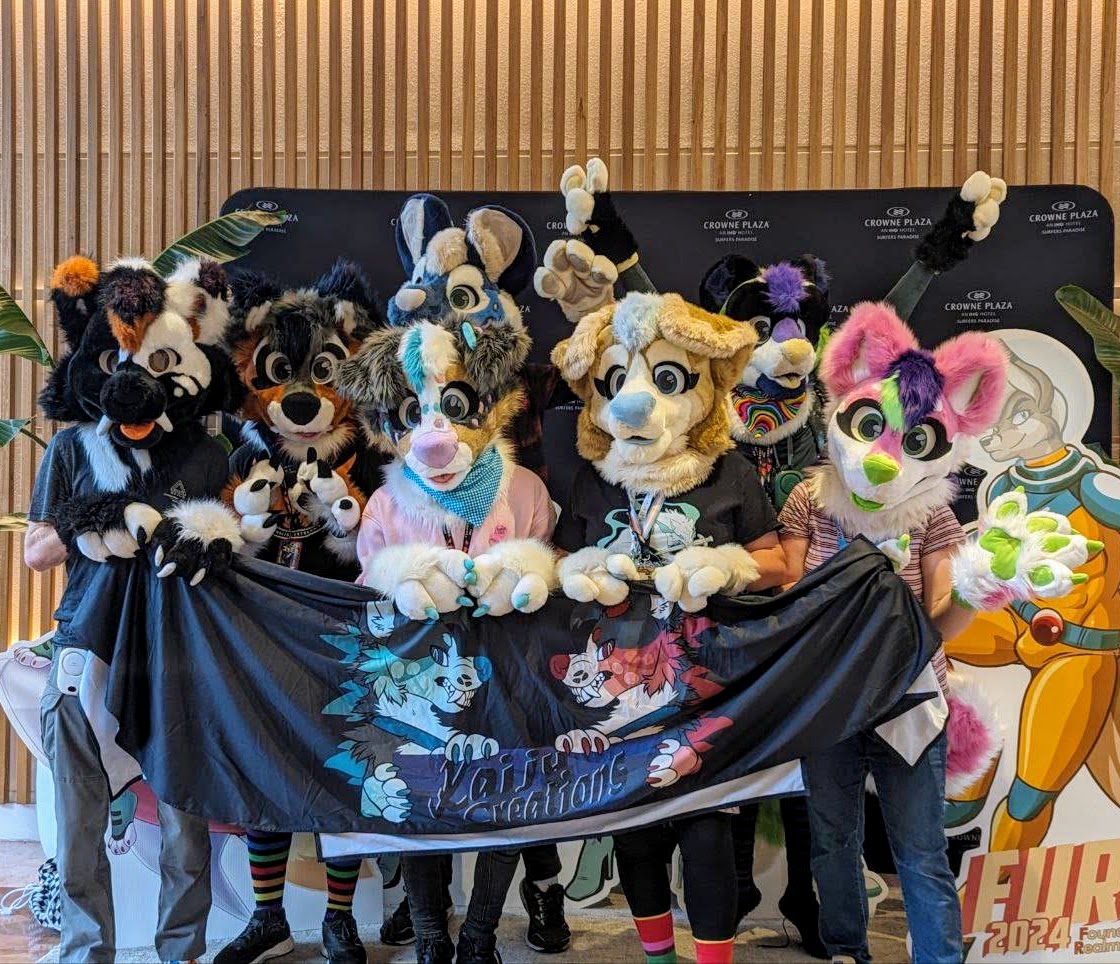 Kaiju Cove tweet media