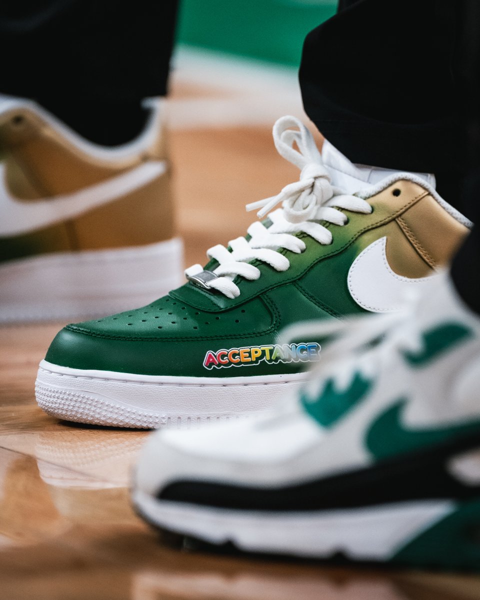 On Autism Acceptance Night, Joe Mazzulla is wearing customized