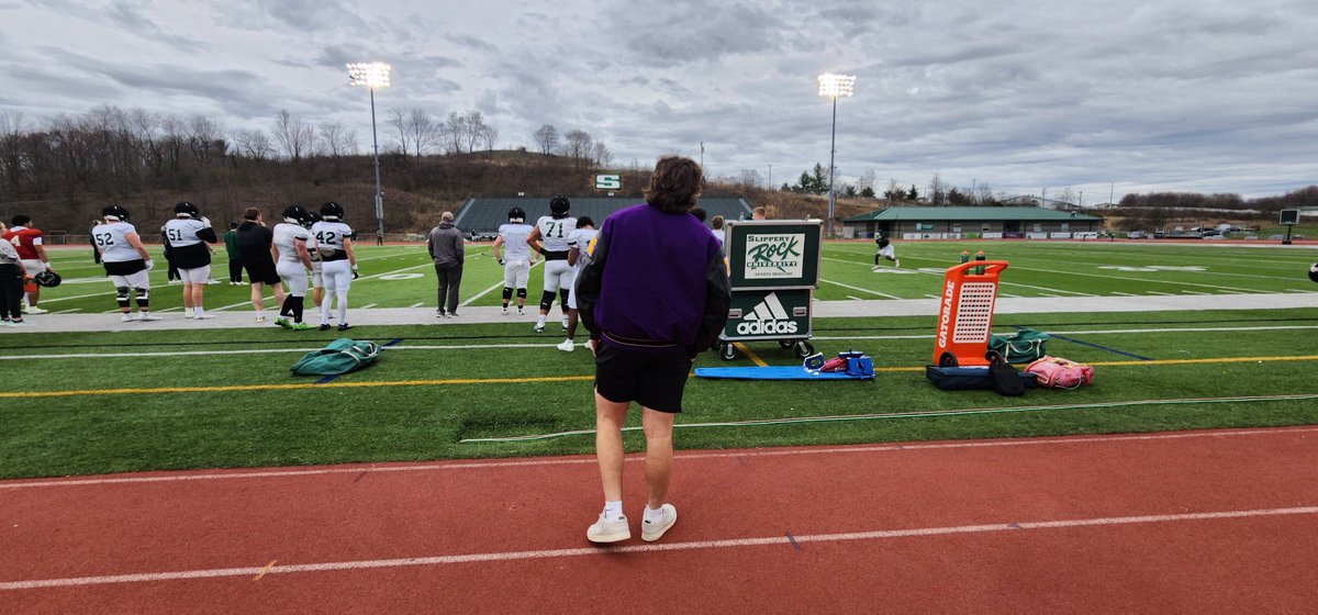 Had an amazing time at <a href="/SRURockFB/">Slippery Rock Football</a> spring practice!! Thank you so much <a href="/lutzsru/">Shawn Lutz</a> and the SRU Coaches for the hospitality look forward to coming back up soon‼️

<a href="/pitt75panther/">Matt Morgan</a> <a href="/SaboBull90/">John Sabo Sr.</a> <a href="/AthleticTraumaU/">Chris Steel Edmonds</a> <a href="/gamasportstrai1/">gamasportstraining</a> <a href="/Cline8Kyle/">Kyle Cline</a> <a href="/PlumMustangNat/">PlumMustangNation</a> <a href="/PlumAthletics/">Plum Athletics</a> <a href="/Coach_TJYoung/">Coach Young</a>