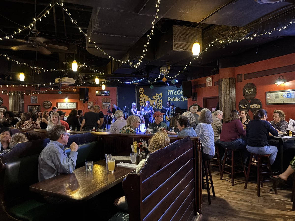 theoxymorons's tweet photo. Packed house at McGinty’s pub in downtown Silver Spring for tonight’s double bill of Loki (on now) and the Oxymorons (9:30-11:00). Stop on by for this free show! https://t.co/LoO9pKlSsC