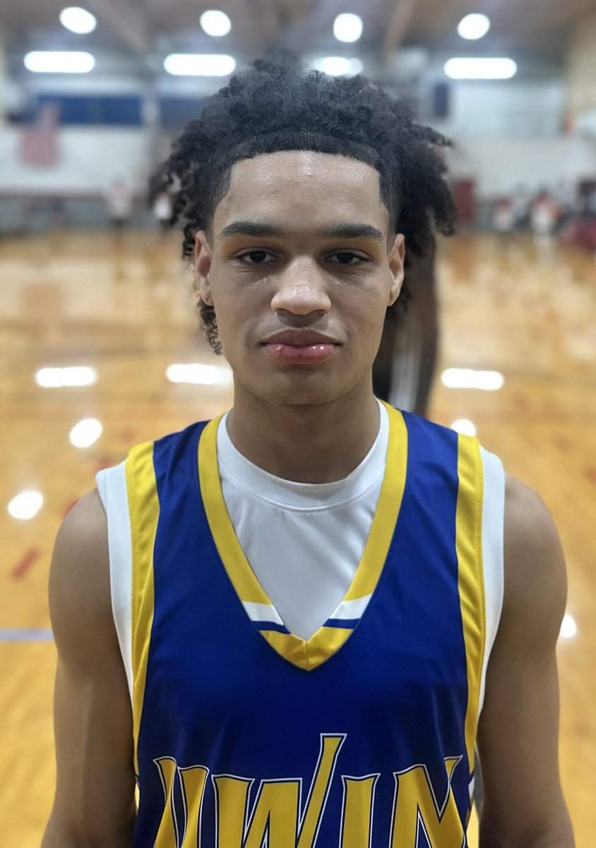 hoopseen's tweet image. KJ Lee got right to it in his first appearance at #TheMainEvent, dropping 39 points, including seven three-pointers, in UWIN Serventz’s (HSA) win over Worldwide Hustle.