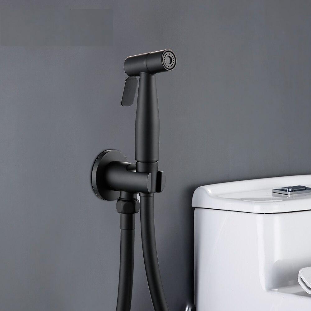 kittyberryxo's tweet photo. @ElonMuskAOC Handheld bidet sprayers... https://t.co/3nW2CSTq4r