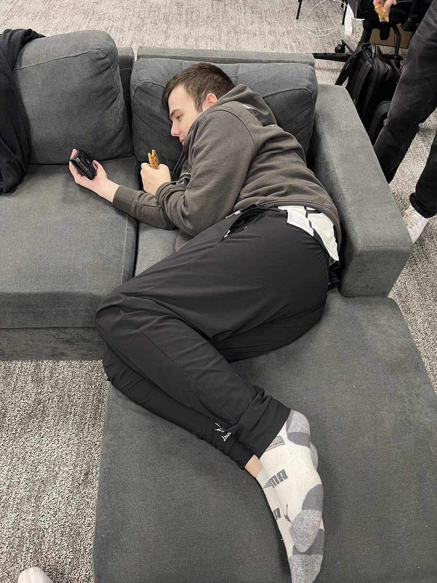 GGWP 0-2 vs SEN