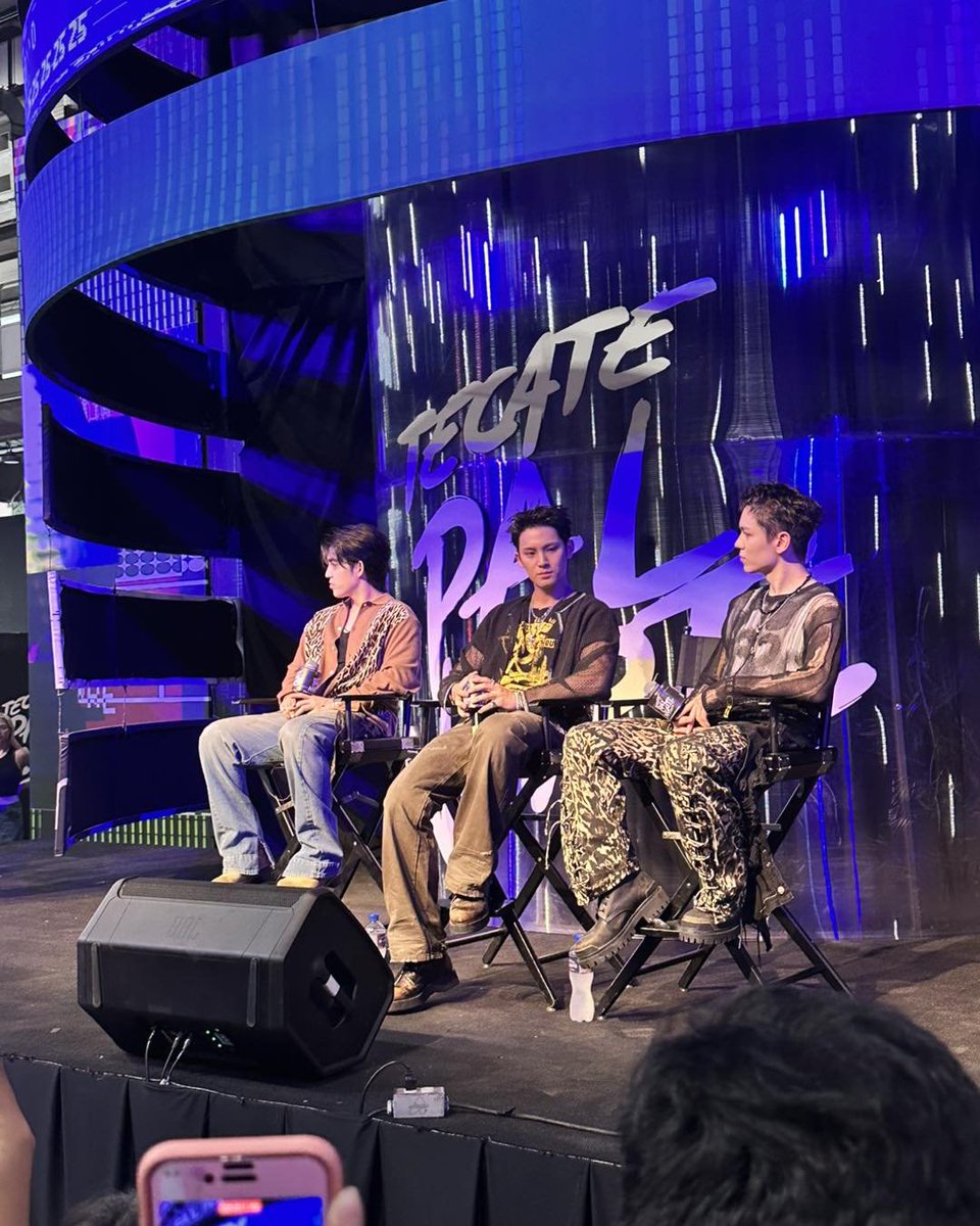 ToYou_RMel's tweet photo. SCOUPS, MINGYU, VERNON LIVE PRESS CONFERENCE IN MEXICO, TECATE PAL NORTE

#SEVENTEEN #세븐틴 #TecatePalNorte #SCOUPS #MINGYU #VERNON https://t.co/f9sMIBRGcW
