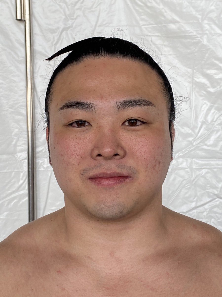 sumokyokai's tweet photo. ＜春巡業 #七尾場所 ＞
特別参加力士紹介。
金沢市出身の炎鵬（伊勢ヶ濱）
白山市出身の豊雅将（時津風）
鳳珠郡能登町出身の栃登（春日野）
鳳珠郡穴水町出身の大翔（追手風）

#sumo #相撲 #巡業 https://t.co/es0jbkQj00