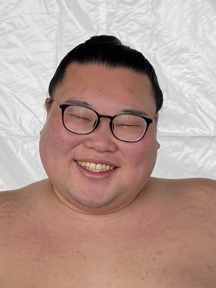 sumokyokai's tweet photo. ＜春巡業 #七尾場所 ＞
特別参加力士紹介。
金沢市出身の炎鵬（伊勢ヶ濱）
白山市出身の豊雅将（時津風）
鳳珠郡能登町出身の栃登（春日野）
鳳珠郡穴水町出身の大翔（追手風）

#sumo #相撲 #巡業 https://t.co/es0jbkQj00