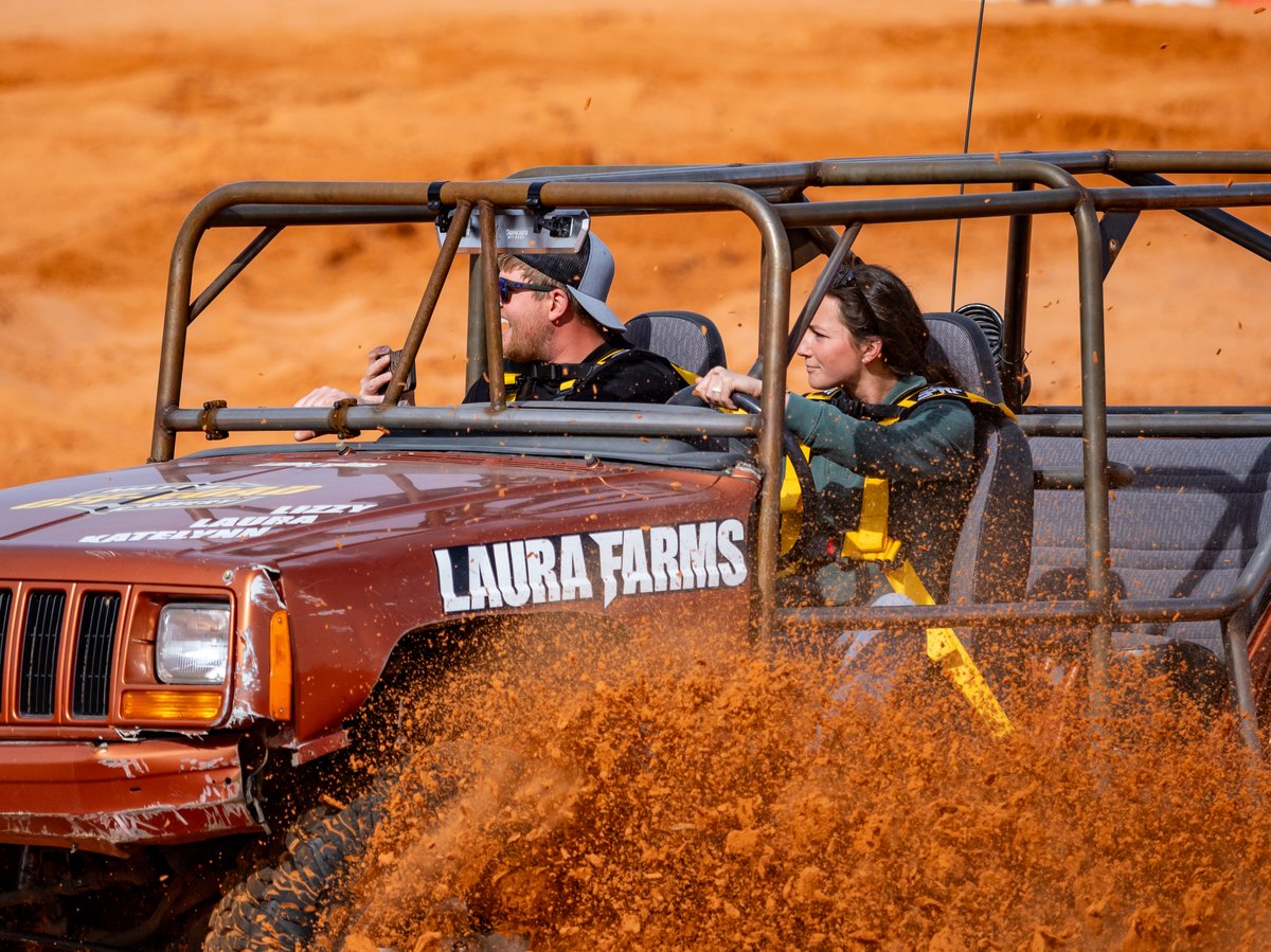 Can't wait for my livestream with Laura Farms tomorrow morning.  It's going to be soooo good.