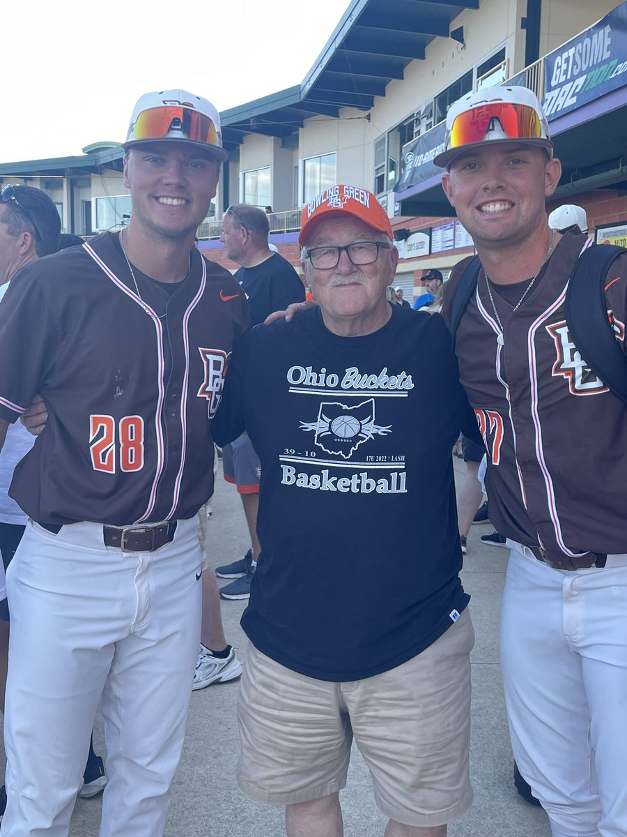 Luke Krouse tweet media