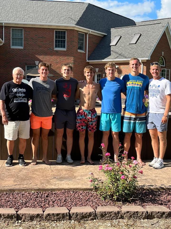 Luke Krouse tweet media