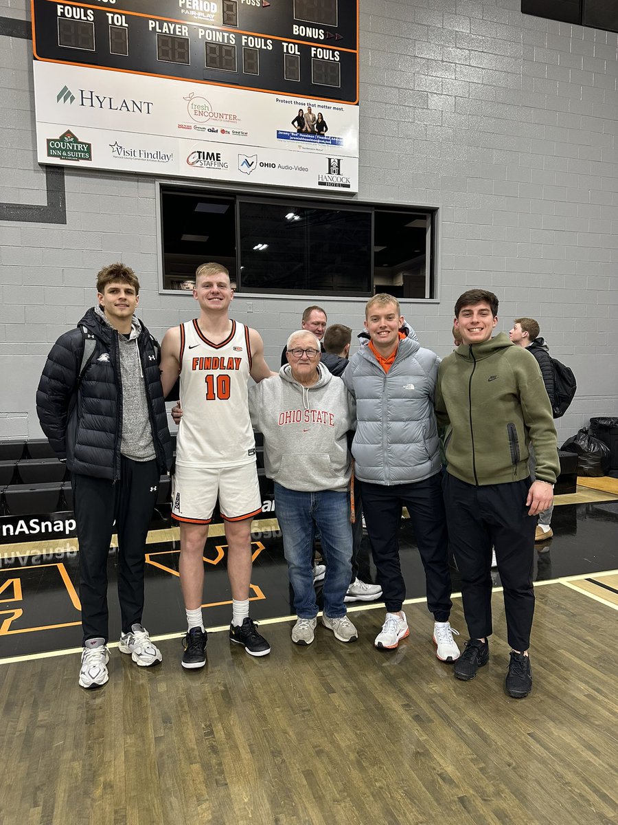 Luke Krouse tweet media