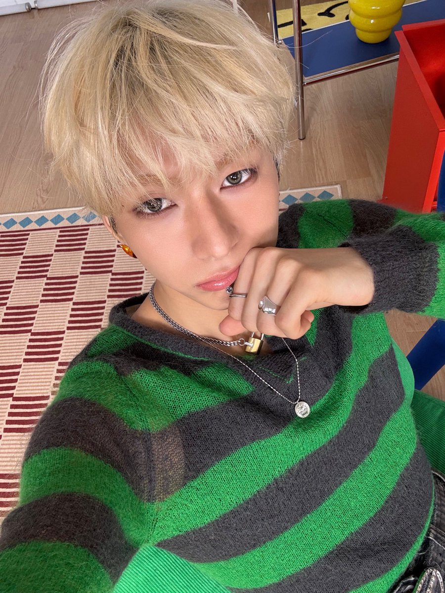 XH_official's tweet photo. Beautiful Miiiiiiiiiiiiiiiiiiiiiind💜

#Ode #오드
#오드득 #오드를 #얻었다
#오사내사

(1) https://t.co/ELlkYbcZ0v