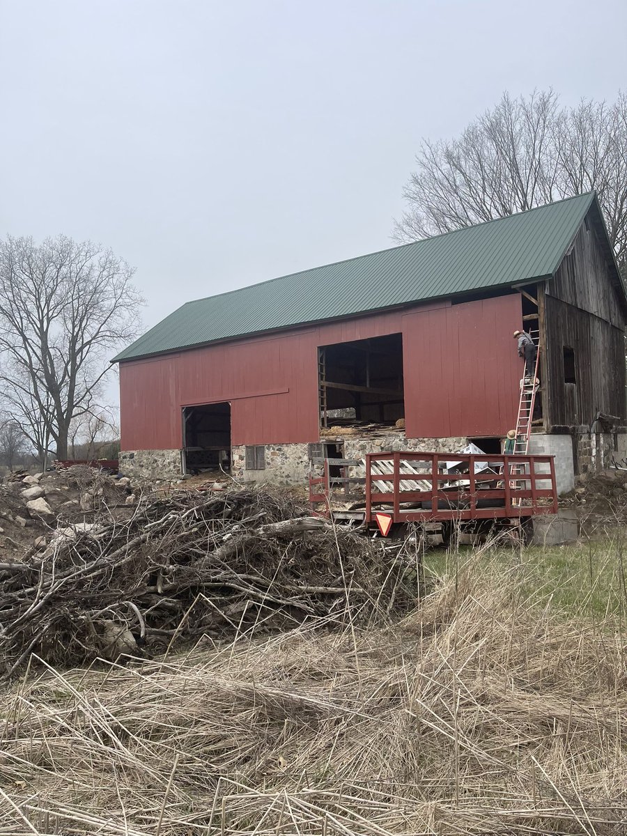 greatlakescabin's tweet photo. @PureMichigan Busy week reviving this old barn. We’re passionate about restoring these barns to keep them standing strong instead of crumbling away. #rusticbarns #puremichigan https://t.co/e57AB4AmbA