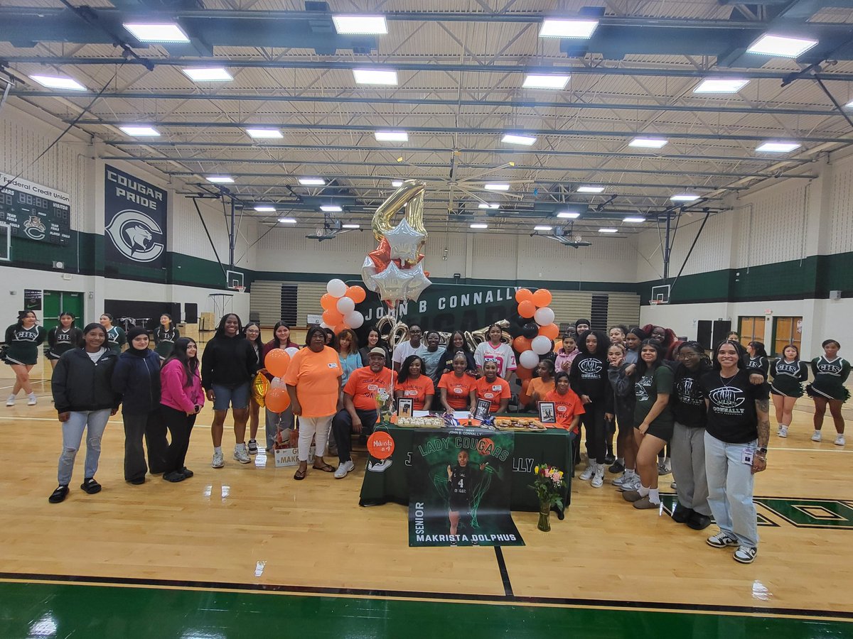 Congratulations to <a href="/thebiggestttt4/">Makrista dolphus</a> on signing today! We are so proud of you! Continue to shine and be great in your new Journey! #BrixkxBrick #GoSUNS #Pfinest
