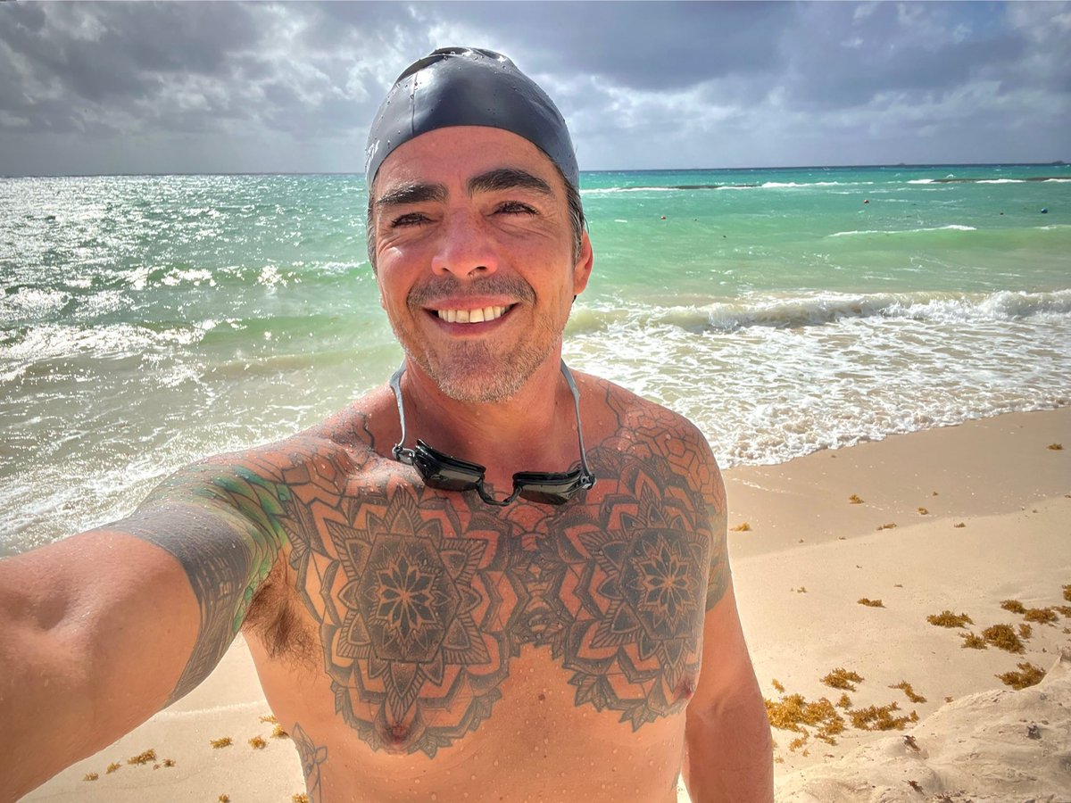fboneta's tweet photo. Cerrando con broche de oro la semana, jueves y viernes paseo por la 5a. Y la playita, con la acostumbrada dosis; el mar picado, “lucha marina” #oldschool #endorphinejunkie #horafeliz #PAQUETE https://t.co/j2odQEvqlM