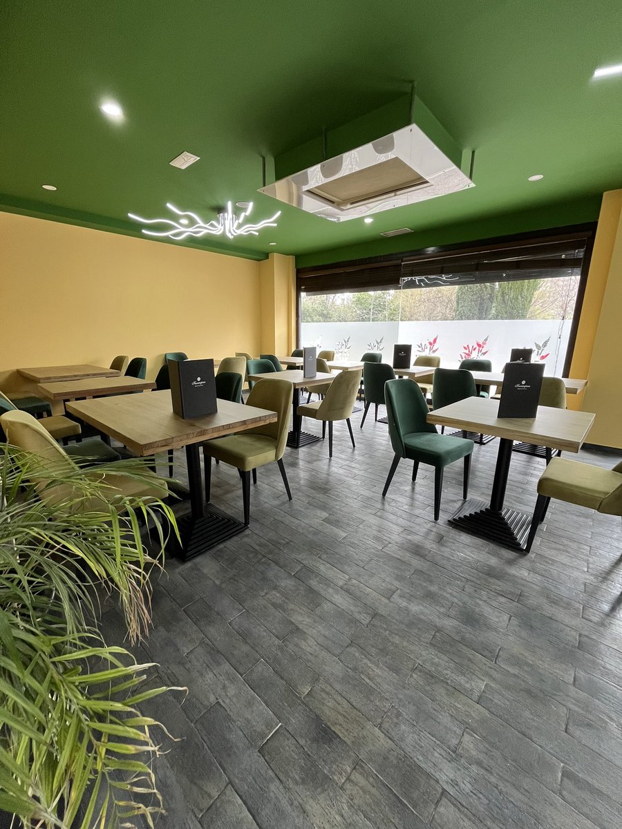 #almosamesassillas  #hoteldesign 
#interior Design #chairdesign #restaurantdesign #homedecor #interiorstyling #furniturelove 
#mesas #sillas #taburetes
#hoteles #restaurantes #mobiliario 
@marbelladesignandart
<a href="/miadfair/">madrid inside</a> <a href="/seguidores/">seguidores</a>