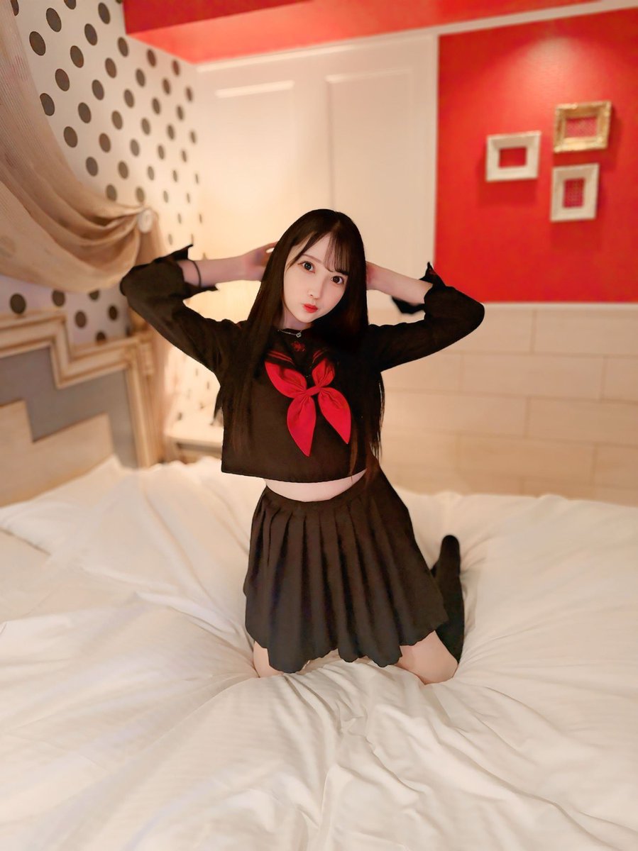 黒金の制服本当に可愛い🎀💭