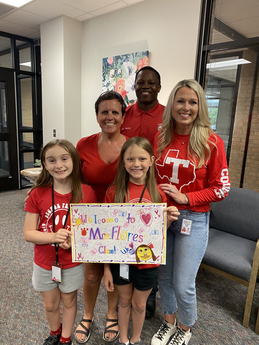 Mandy Watson tweet media