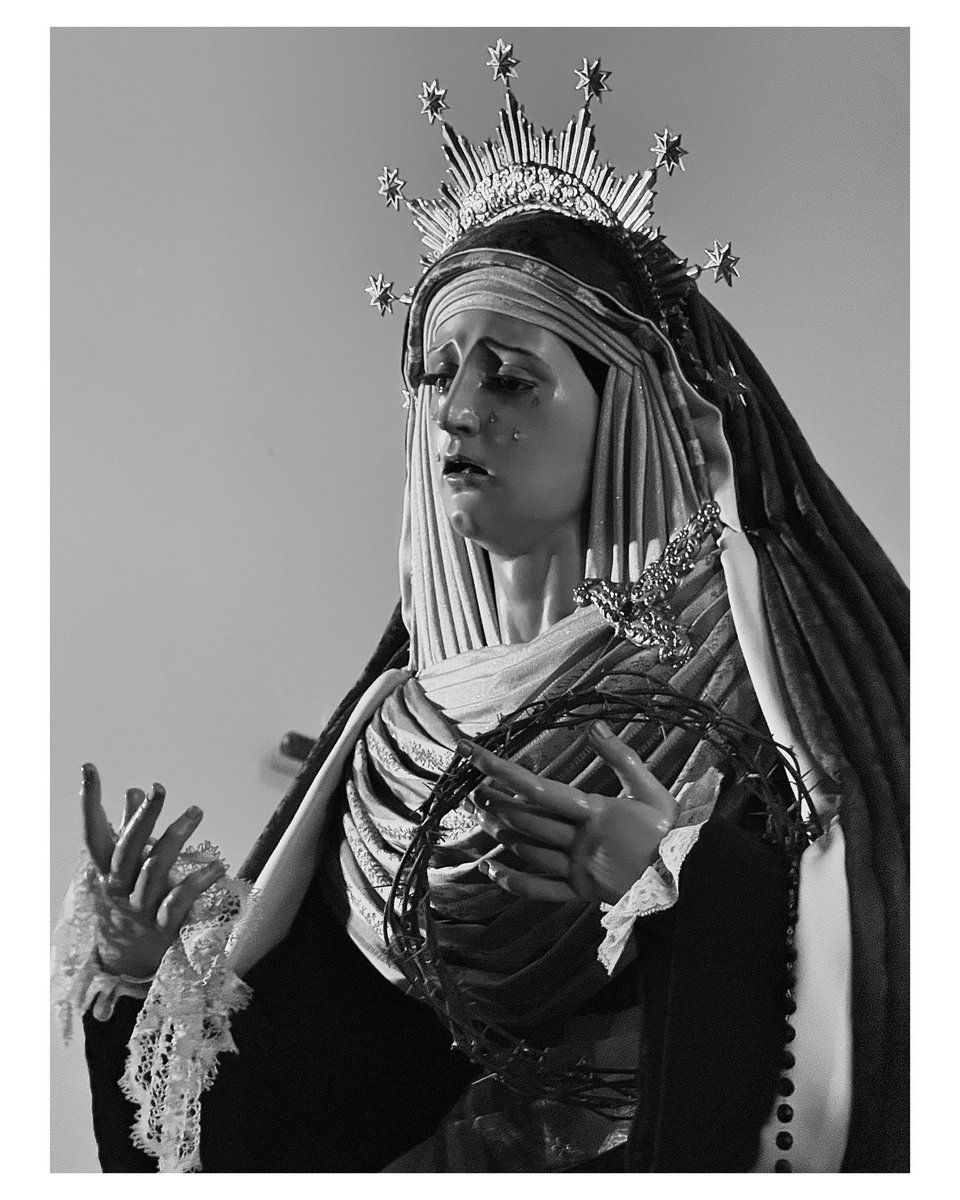 CMcarmenD's tweet image. 🔚🎶Eternamente agradecidos a nuestra querida @Crucifixion_MLG por hacernos partícipes un año más, y como venimos haciendo desde 2013, de uno de los momentos más #Bellos y #Profundos de la #CuaresmaMalagueña.

💜🖤¡Siempre al servicio de los #ReyesDelBuenPastor!

#CofradiasMLG