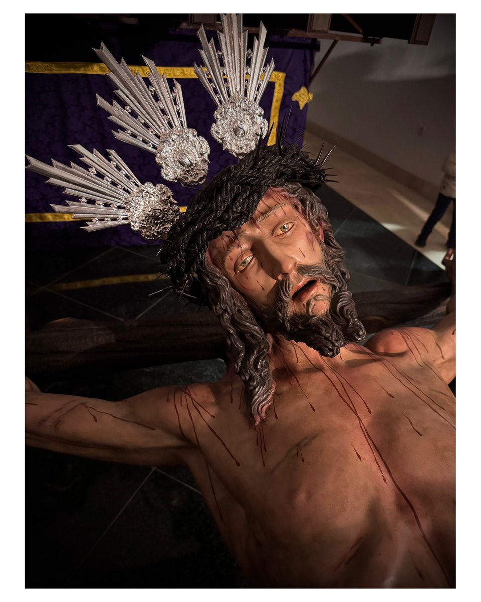 CMcarmenD's tweet image. 🔚🎶Eternamente agradecidos a nuestra querida @Crucifixion_MLG por hacernos partícipes un año más, y como venimos haciendo desde 2013, de uno de los momentos más #Bellos y #Profundos de la #CuaresmaMalagueña.

💜🖤¡Siempre al servicio de los #ReyesDelBuenPastor!

#CofradiasMLG