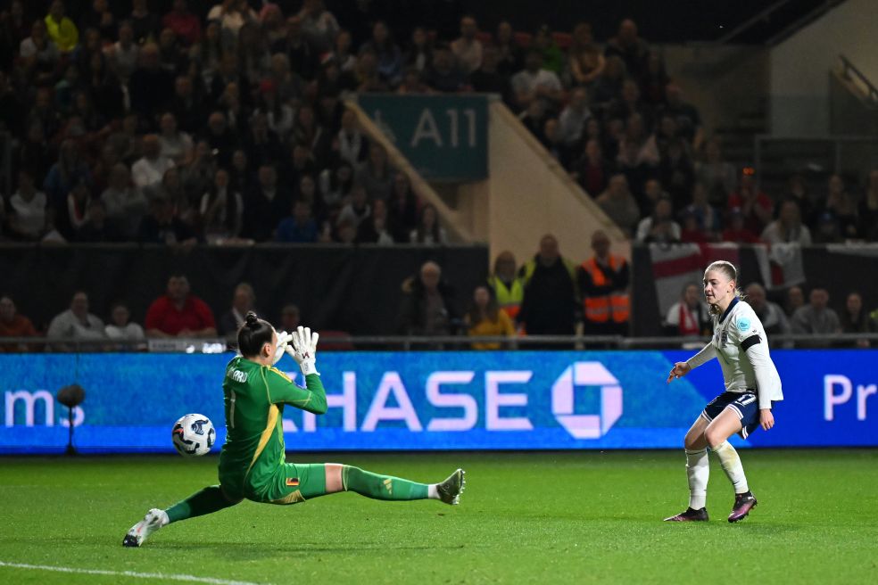 She Kicks - women's football magazine tweet media