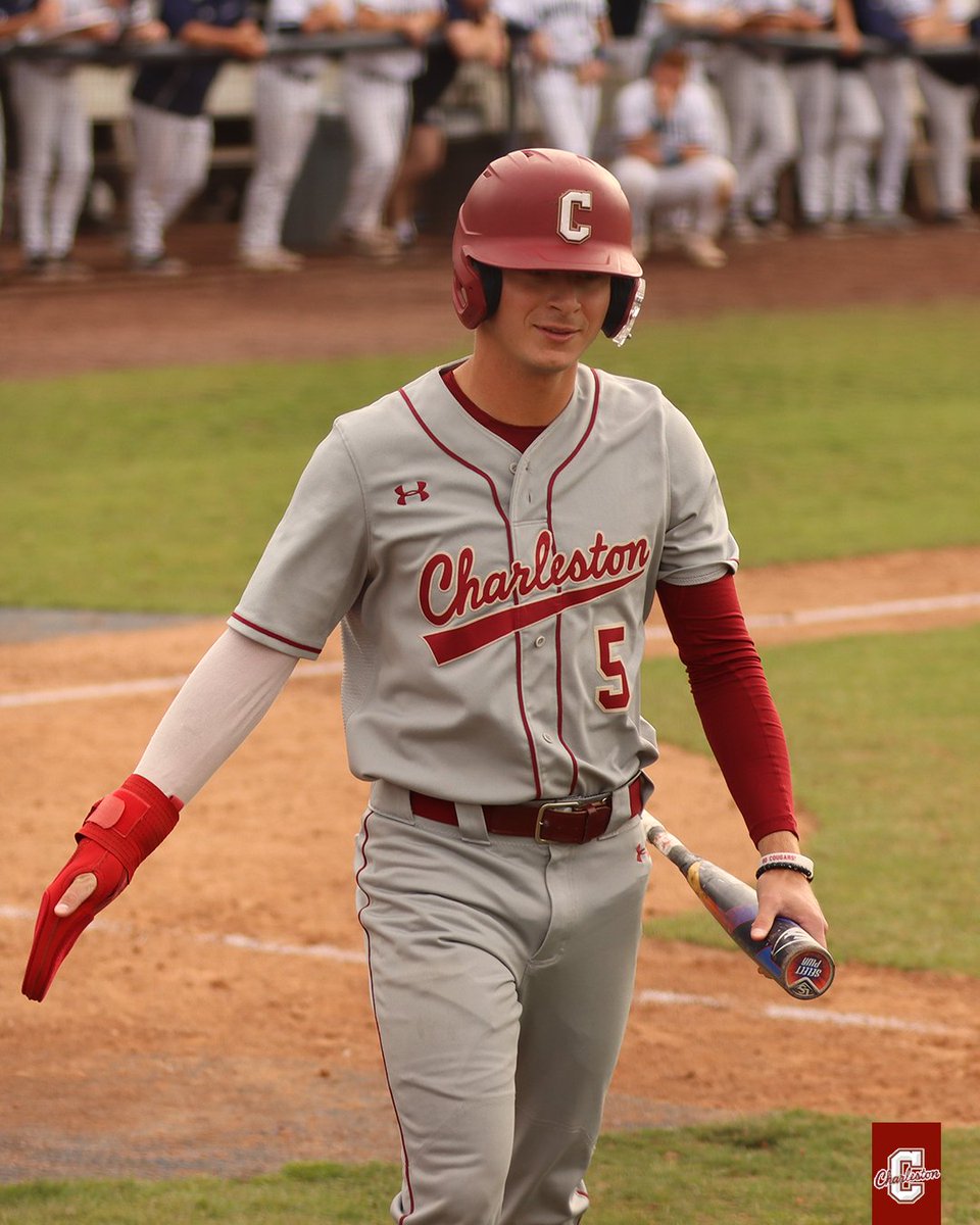 CofCBaseball's tweet photo. Adding to the lead, 5-1 Cougs.

#TheCollege 🌴⚾️ https://t.co/z3Bg7HutuA
