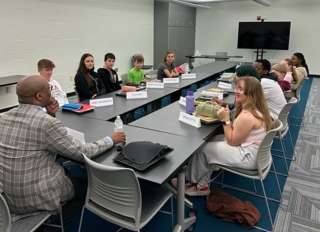 Also had the pleasure to meet with the Student Advisory group at Wildwood Middle this morning! #PartnerPlanPromise #studentvoice