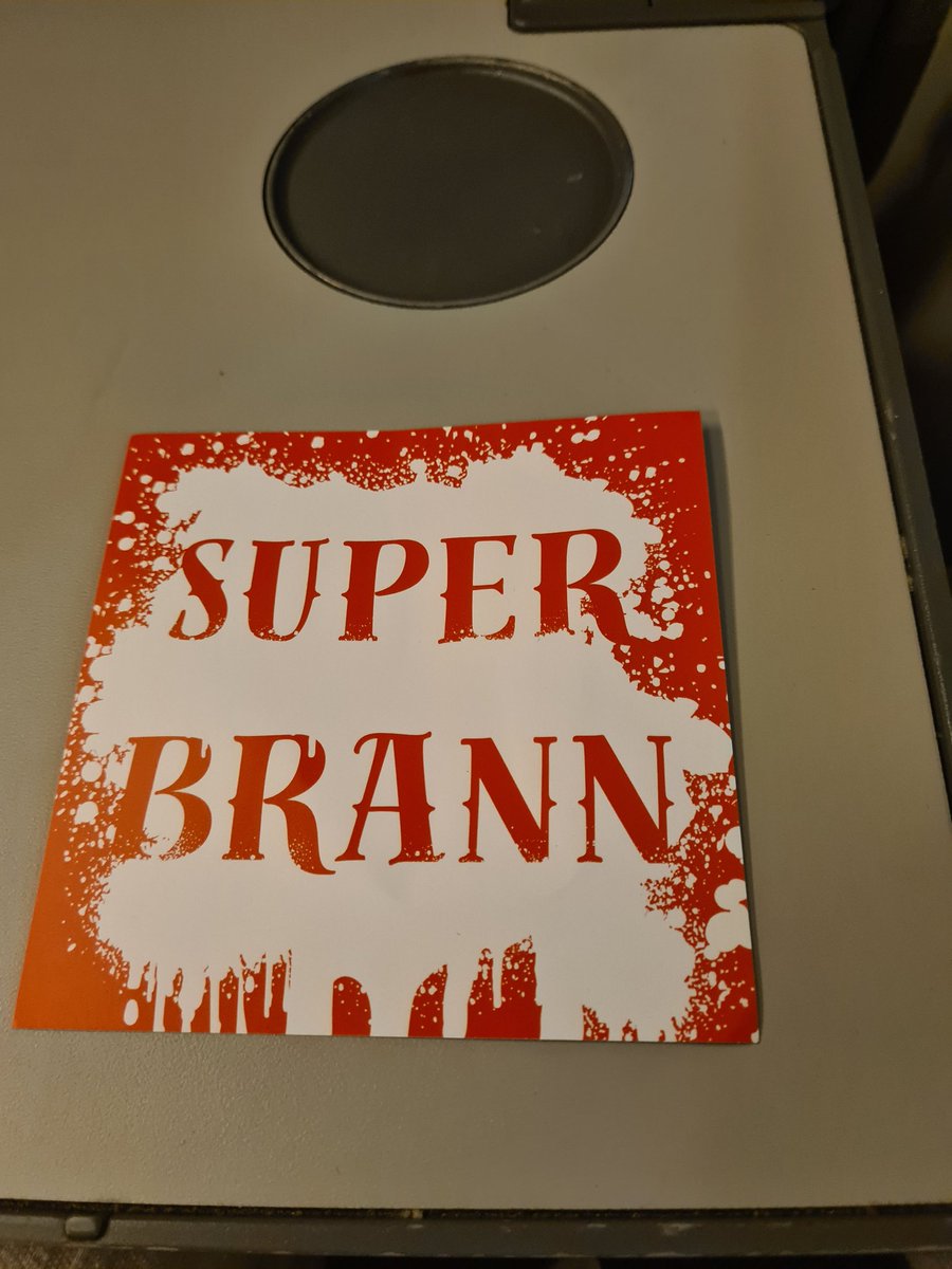 samepi's tweet image. Tromsø(H) Nattoget er hyggelig det🔥