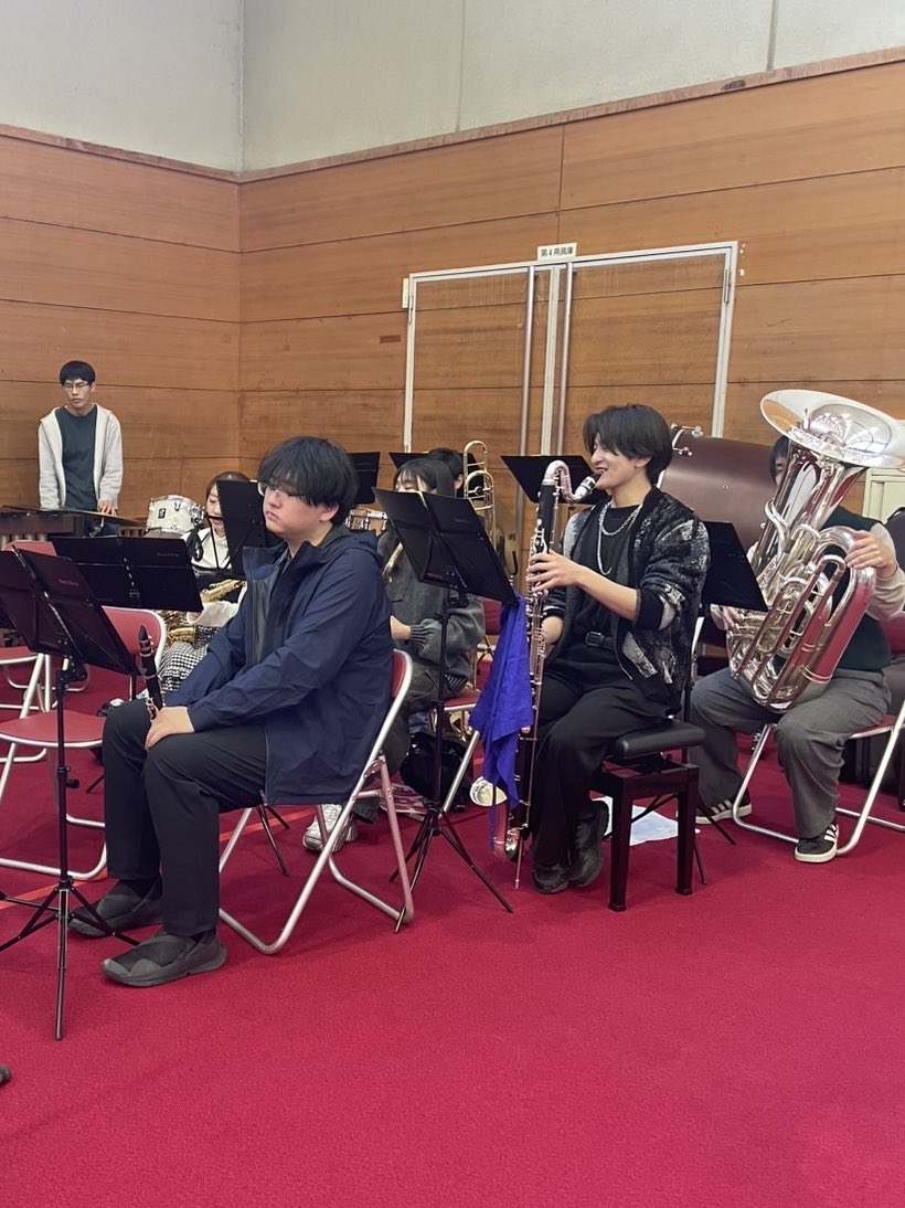 windensembleoit's tweet image. こんにちは！大阪工業大学文化会ウインドアンサンブルです！！

昨日は沢山の方にブースに立ち寄っていただき、ありがとうございました🥹🥹

実は新歓フェスの裏で、現役部員は入学宣誓式のリハーサルを行っておりました🫢