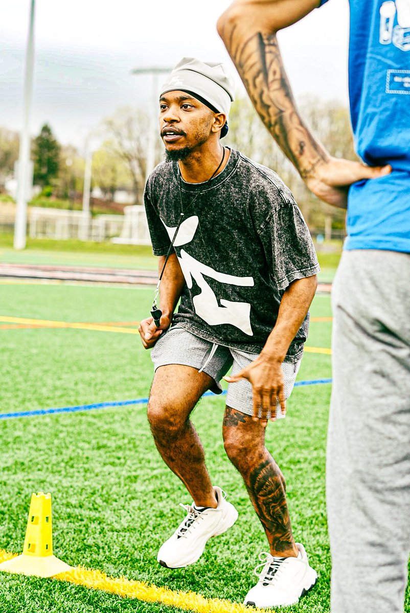 Stretchgang tweet media