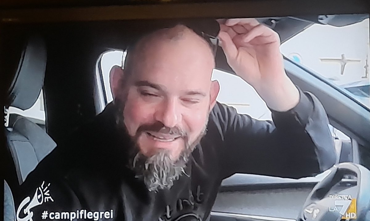 "Non gli rende giustizia la telecamera a Pierfra!"
Bello pupone!! Mi siete mancati 🤩
#propagandalive