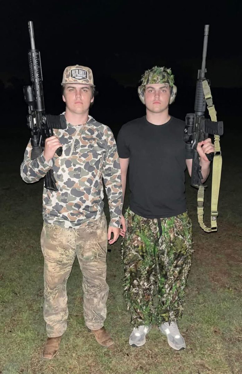 CallTyroneASAP's tweet photo. @no_one_quits #AustinMetcalf was a drug using, gun toting savage thug https://t.co/ZlvR9q2M4N