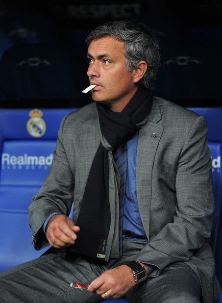 Jose Mourinho Türkiye 🇹🇷 (@mourinhoturkiye) on Twitter photo Güvenilir kaynaklara göre Al Hilal, daha önce takımın başına geçirmek için görüştüğü Jose Mourinho ile görüşmeleri yeniden başlatabilir.
(<a href="/hfc_x6/">ماكس الهلالي</a>) Güvenilir kaynaklara göre Al Hilal, daha önce takımın başına geçirmek için görüştüğü Jose Mourinho ile görüşmeleri yeniden başlatabilir.
(<a href="/hfc_x6/">ماكس الهلالي</a>)